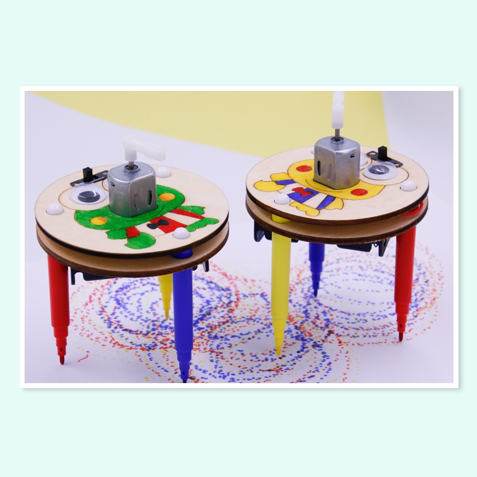 Đồ Chơi STEM Robot Tự Động Vẽ Hoa Văn Nghệ Thuật Spirograph Động Cơ Lệch Tâm - 5 - 12 tuổi - Góc chụp 3 chính hãng Daisy Mart